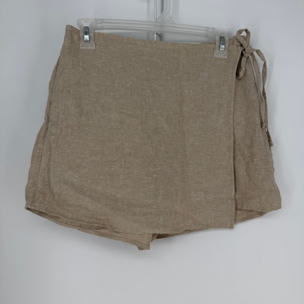 Old Navy Front Wrap Skort Womens Small Natural Linen Tan Tie Mini Coastal Summer